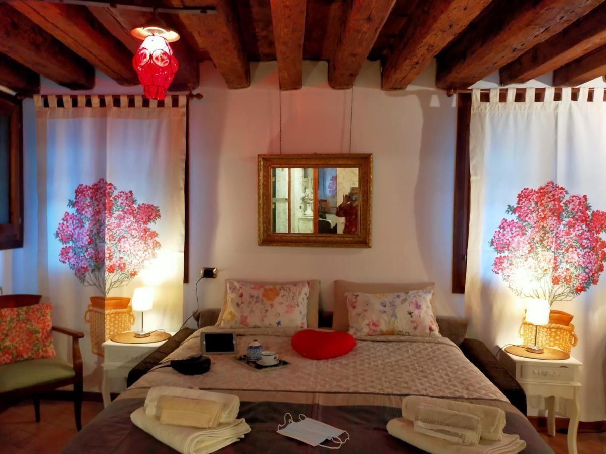 Suite Ai Leoni Venecia Exterior foto